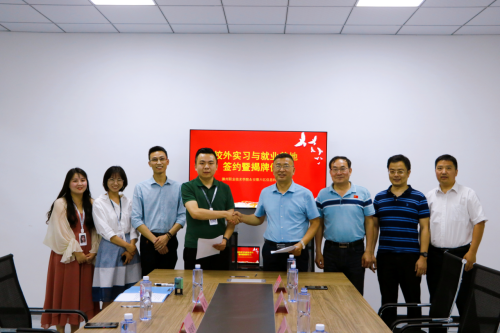 澳门十大网络平台与安徽六亿信息科技有限公司共建实习与就业基地